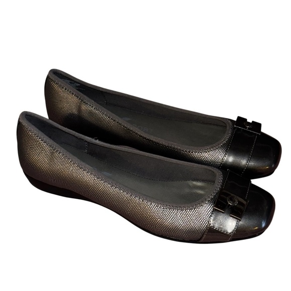 Anne Klein Sport Flats, sz 7 - Picture 3 of 8